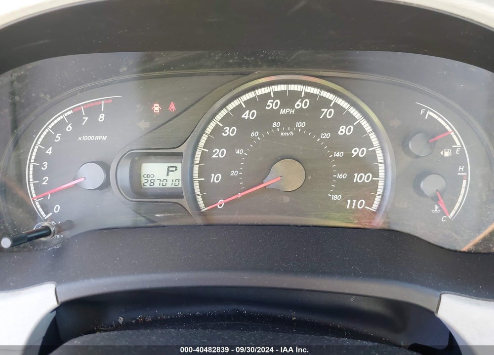 2011 TOYOTA SIENNA BASE V6 VIN: 5TDZK3DC5BS026701