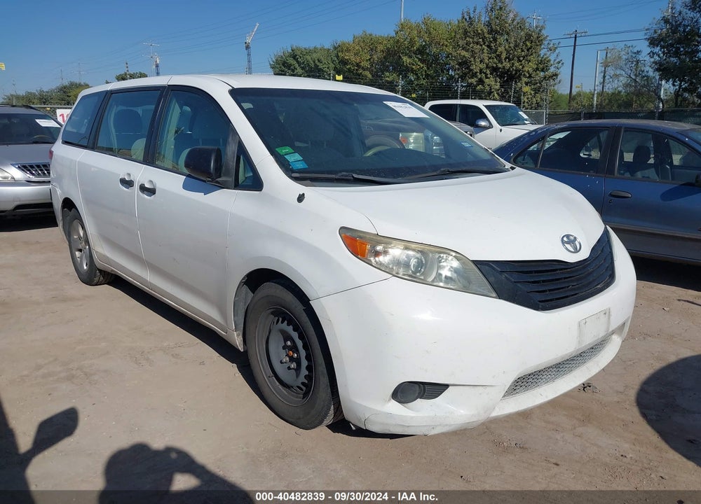 2011 TOYOTA SIENNA BASE V6 VIN: 5TDZK3DC5BS026701