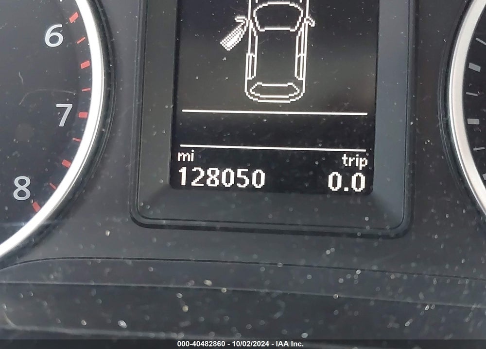 2015 VOLKSWAGEN TIGUAN S VIN: WVGBV7AX5FW579227