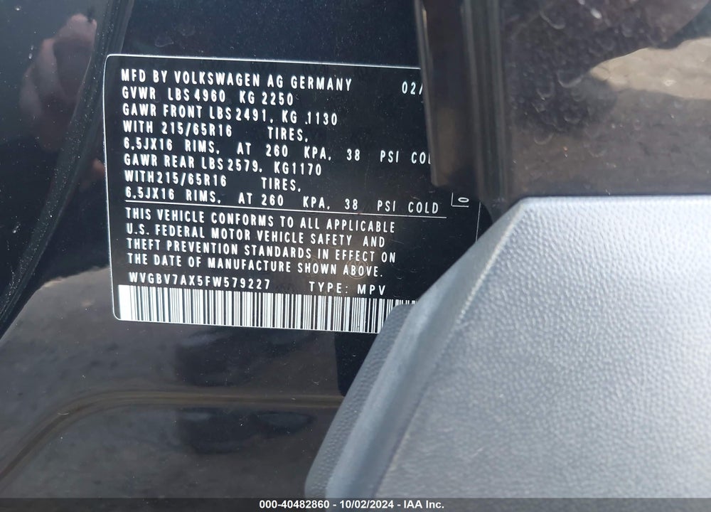 2015 VOLKSWAGEN TIGUAN S VIN: WVGBV7AX5FW579227