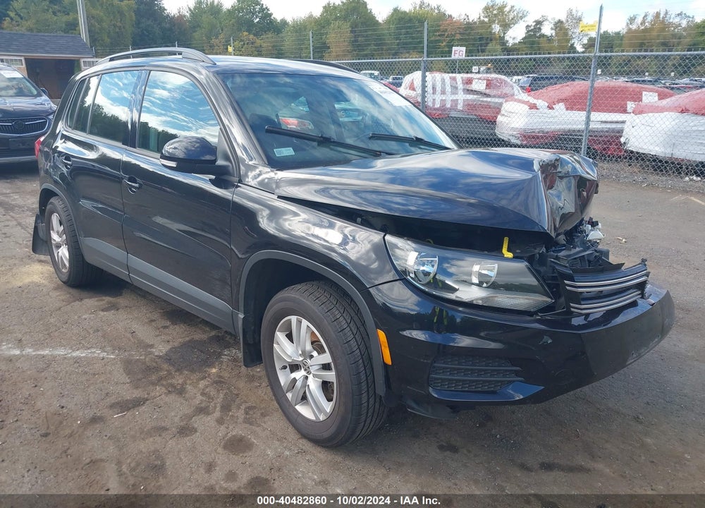 2015 VOLKSWAGEN TIGUAN S VIN: WVGBV7AX5FW579227