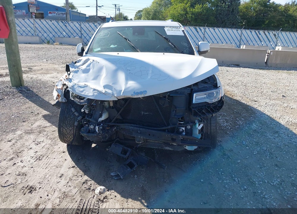 2015 JEEP GRAND CHEROKEE SUMMIT VIN: 1C4RJFJG1FC879938