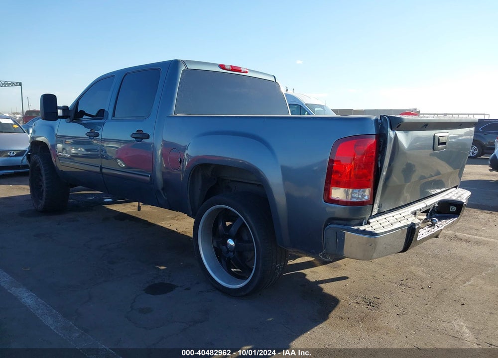 2009 GMC SIERRA 1500 SL VIN: 3GTEC13C59G182828