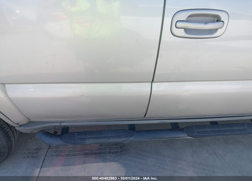 2005 CHEVROLET TAHOE Z71 VIN: 1GNEK13TX5R248777