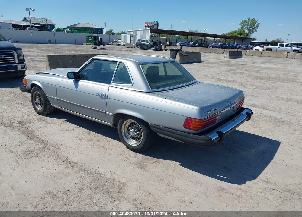 1984 MERCEDES-BENZ 380 SL VIN: WDBBA45A1EA006758