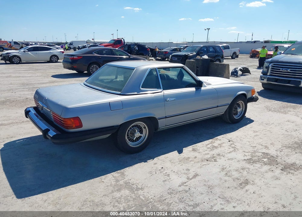 1984 MERCEDES-BENZ 380 SL VIN: WDBBA45A1EA006758
