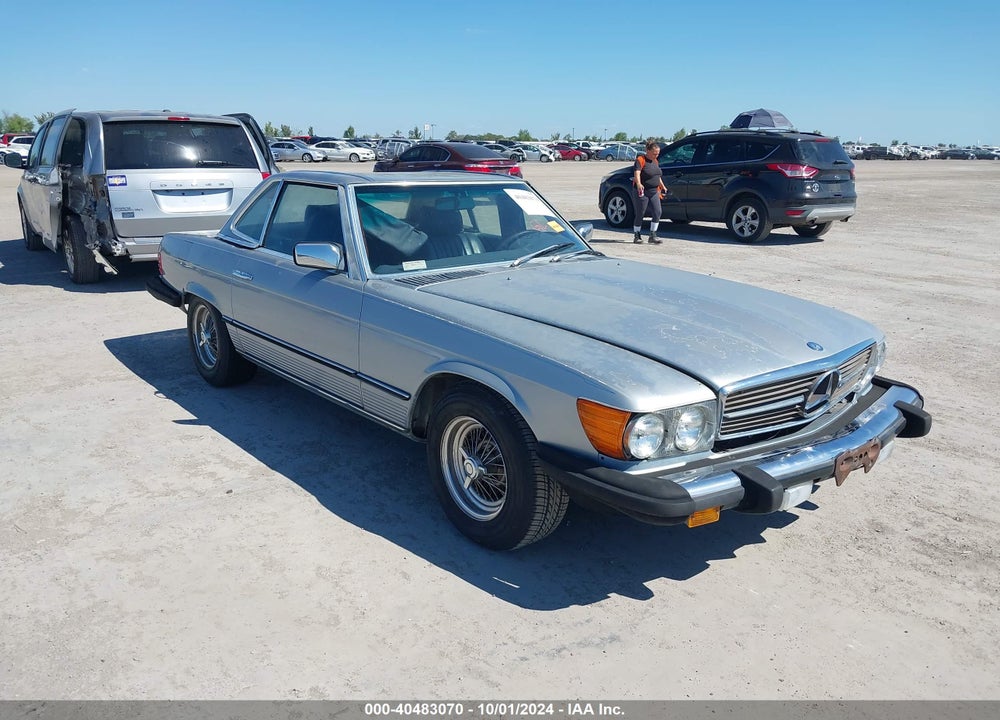 1984 MERCEDES-BENZ 380 SL VIN: WDBBA45A1EA006758