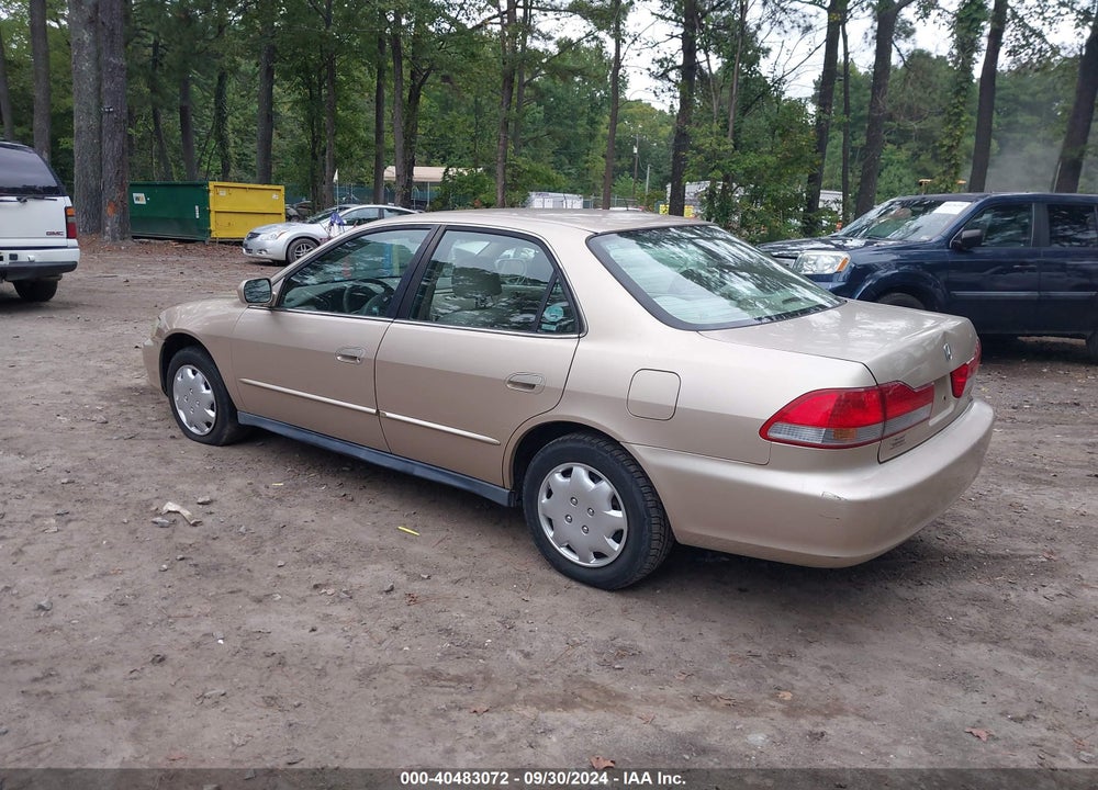 2002 HONDA ACCORD 2.3 LX VIN: 1HGCG66522A057975