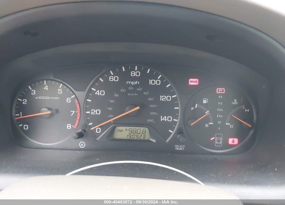 2002 HONDA ACCORD 2.3 LX VIN: 1HGCG66522A057975