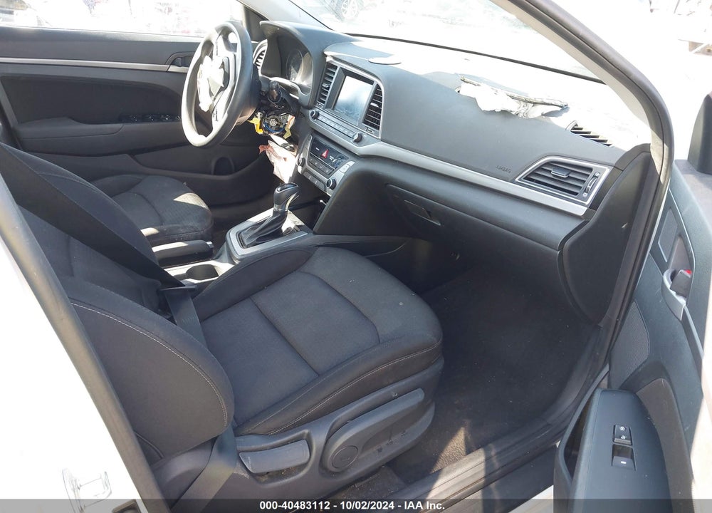 2018 HYUNDAI ELANTRA SEL VIN: 5NPD84LF1JH311877