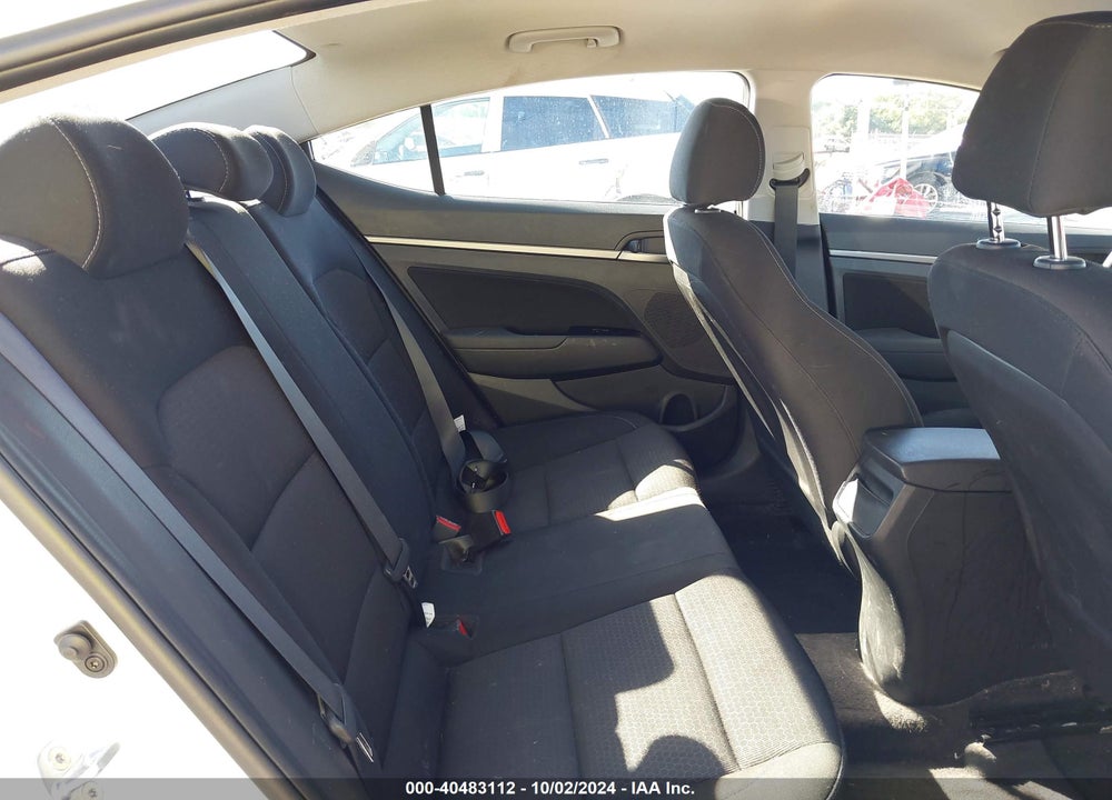 2018 HYUNDAI ELANTRA SEL VIN: 5NPD84LF1JH311877