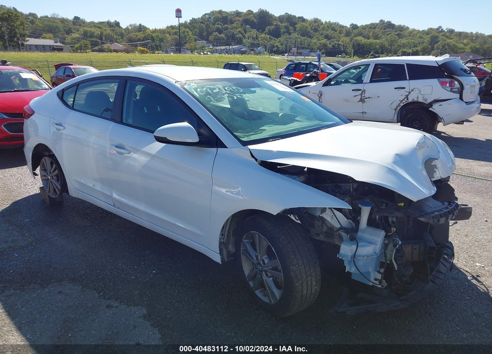 2018 HYUNDAI ELANTRA SEL VIN: 5NPD84LF1JH311877