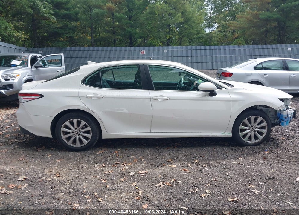 2020 TOYOTA CAMRY LE AWD VIN: 4T1C11BK2LU001609