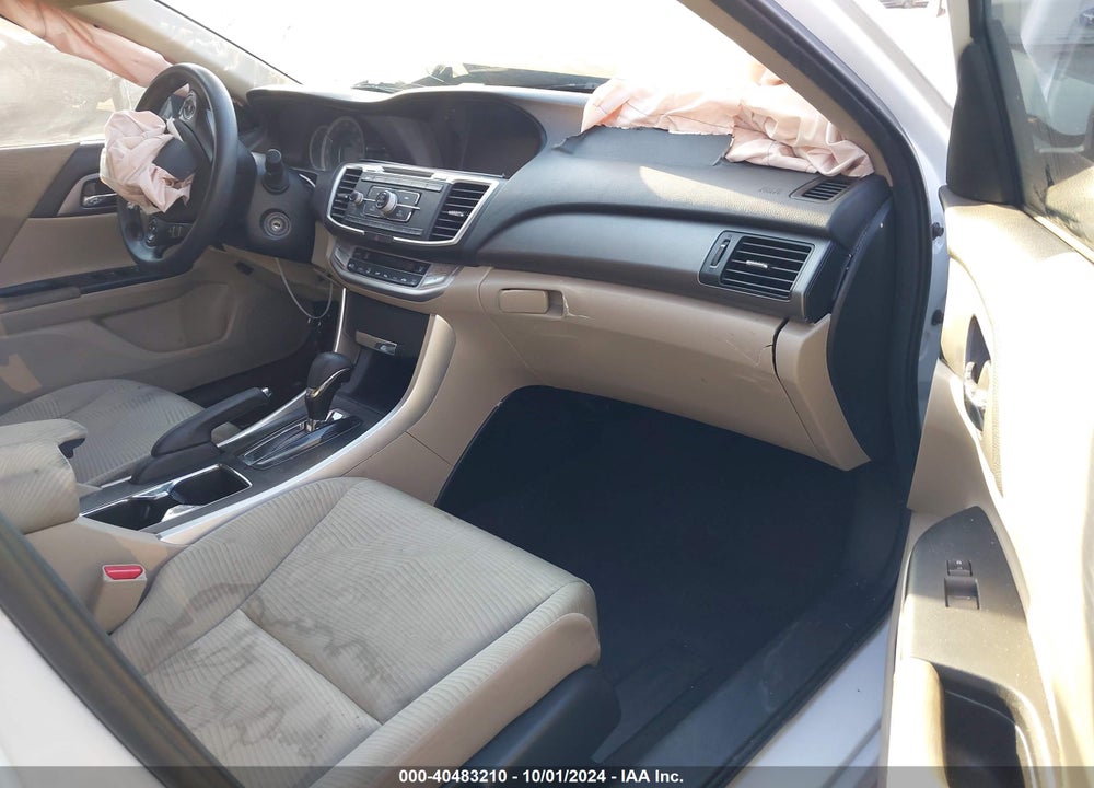 2015 HONDA ACCORD LX VIN: 1HGCR2F35FA228774