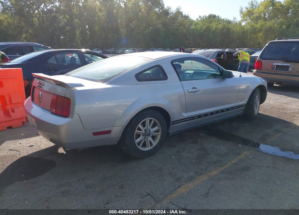2006 FORD MUSTANG V6 VIN: 1ZVHT80N865127320