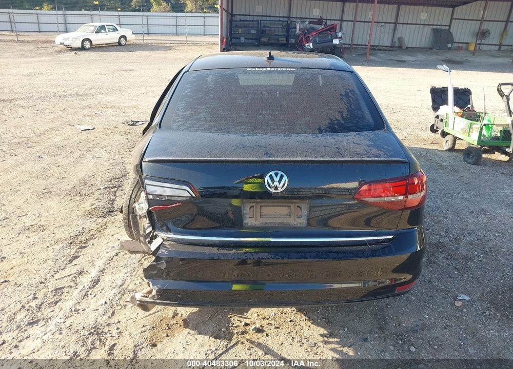 2018 VOLKSWAGEN JETTA 1.8T SEL VIN: 3VWL17AJXJM212605