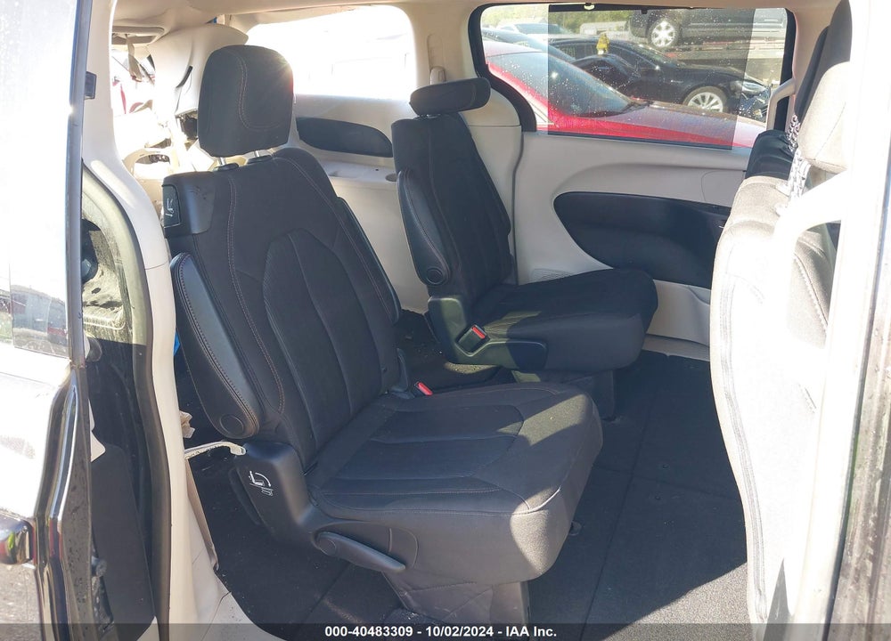 2020 CHRYSLER PACIFICA TOURING VIN: 2C4RC1FG3LR158934