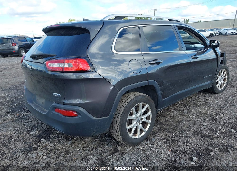 2016 JEEP CHEROKEE LATITUDE VIN: 1C4PJMCB6GW183220