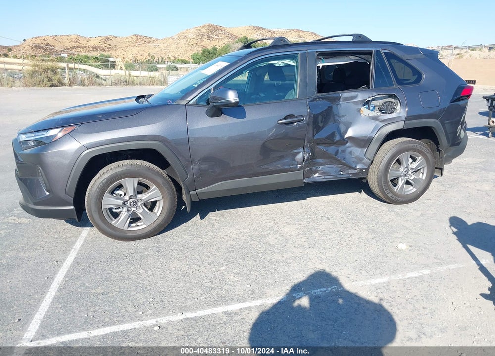 2024 TOYOTA RAV4 XLE VIN: 2T3W1RFV3RC291750