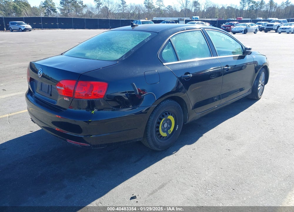 2014 VOLKSWAGEN JETTA 1.8T SEL VIN: 3VWL07AJ8EM274657