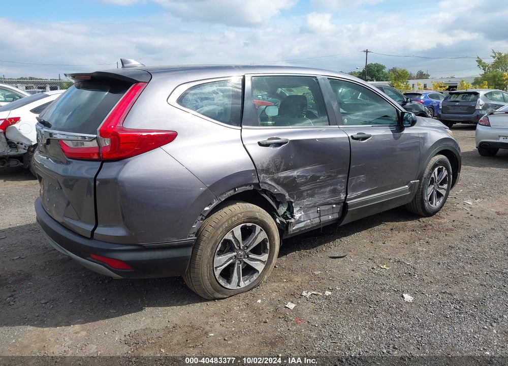 2017 HONDA CR-V LX VIN: 7FARW5H39HE005328