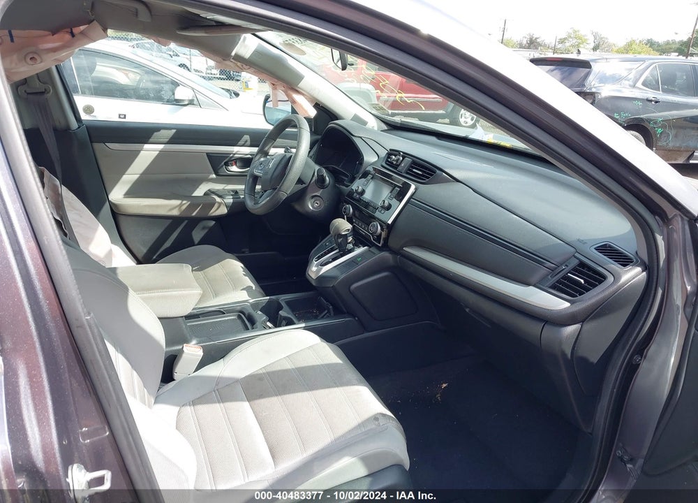 2017 HONDA CR-V LX VIN: 7FARW5H39HE005328