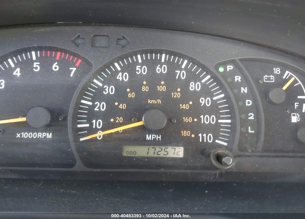2001 TOYOTA TUNDRA SR5 V8 VIN: 5TBKT44111S139894