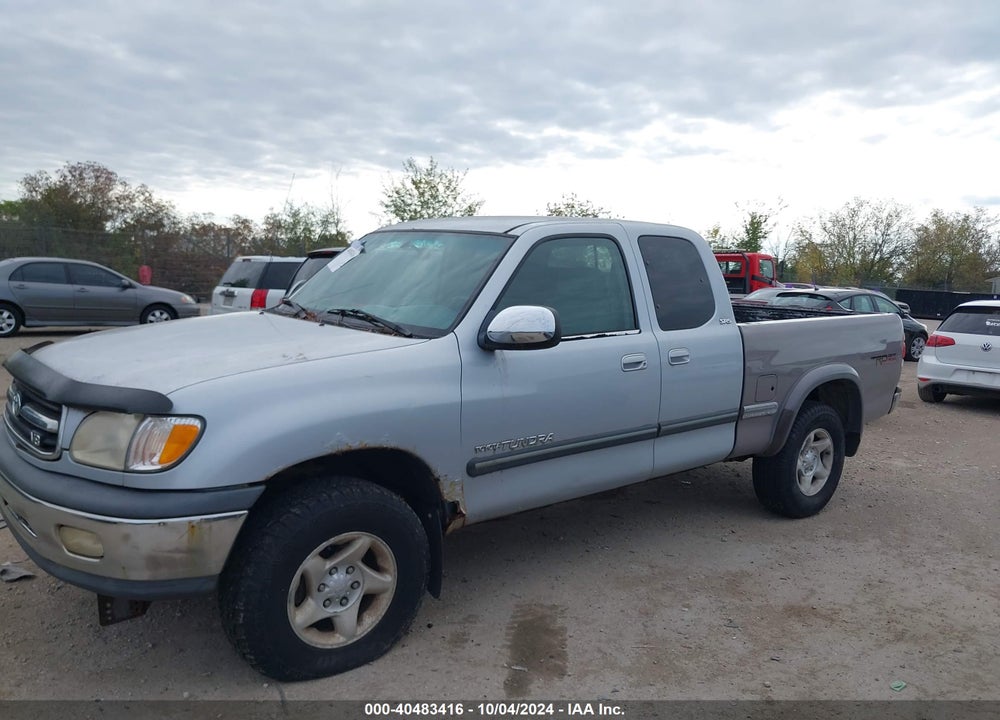 2000 TOYOTA TUNDRA SR5 V8 VIN: 5TBBT4414YS049407