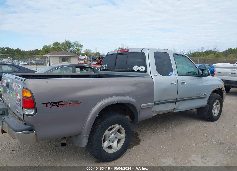 2000 TOYOTA TUNDRA SR5 V8 VIN: 5TBBT4414YS049407