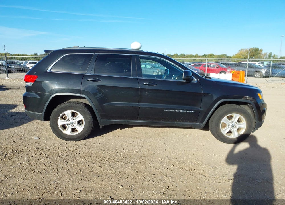 2015 JEEP GRAND CHEROKEE LAREDO VIN: 1C4RJFAG0FC818712