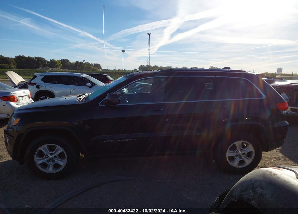 2015 JEEP GRAND CHEROKEE LAREDO VIN: 1C4RJFAG0FC818712