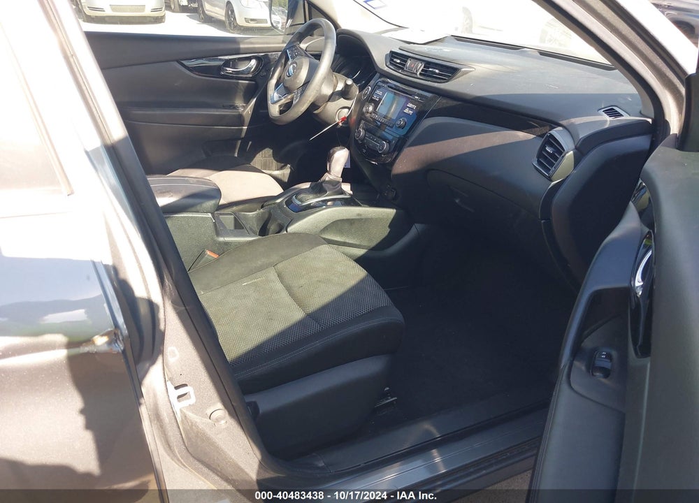 2017 NISSAN ROGUE SPORT SV VIN: JN1BJ1CP0HW034715