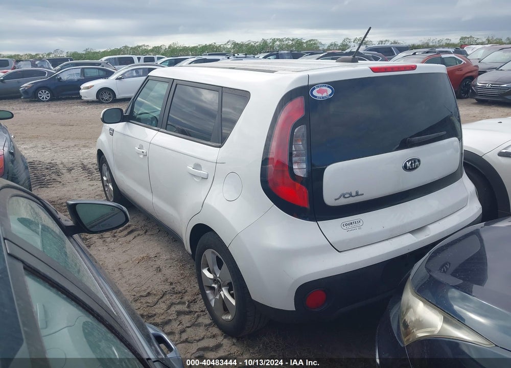 2018 KIA SOUL VIN: KNDJN2A2XJ7578472