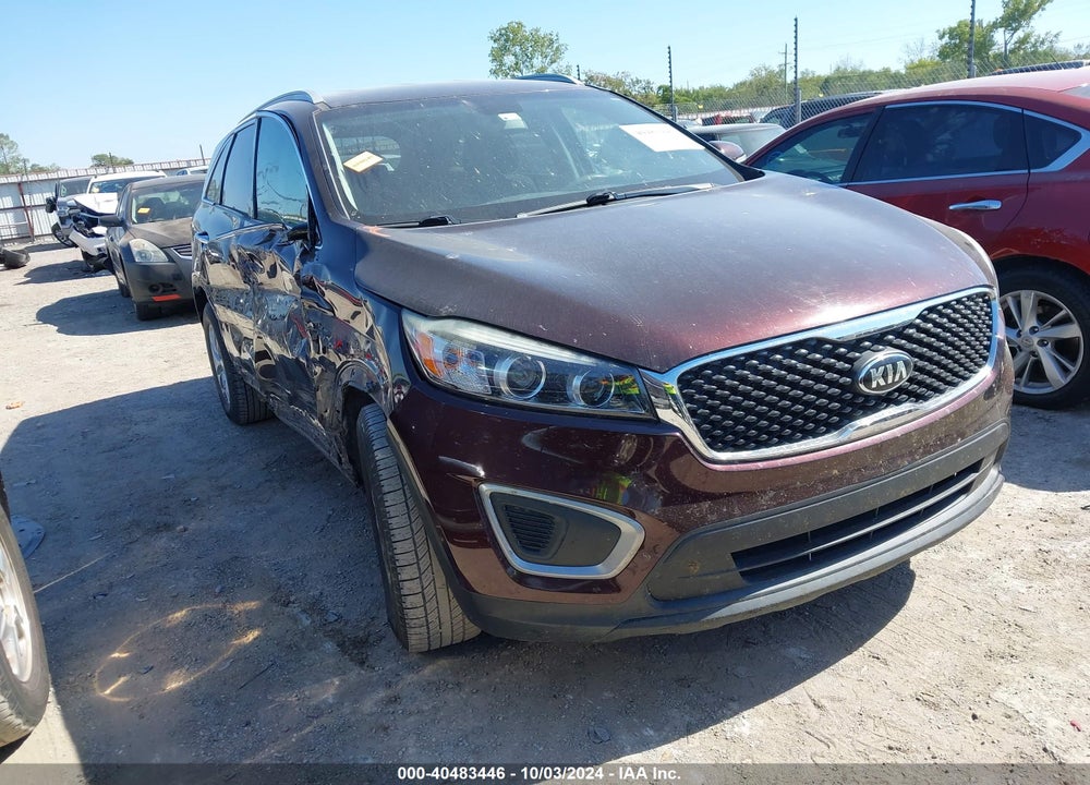 2016 KIA SORENTO 2.4L LX VIN: 5XYPG4A38GG051860