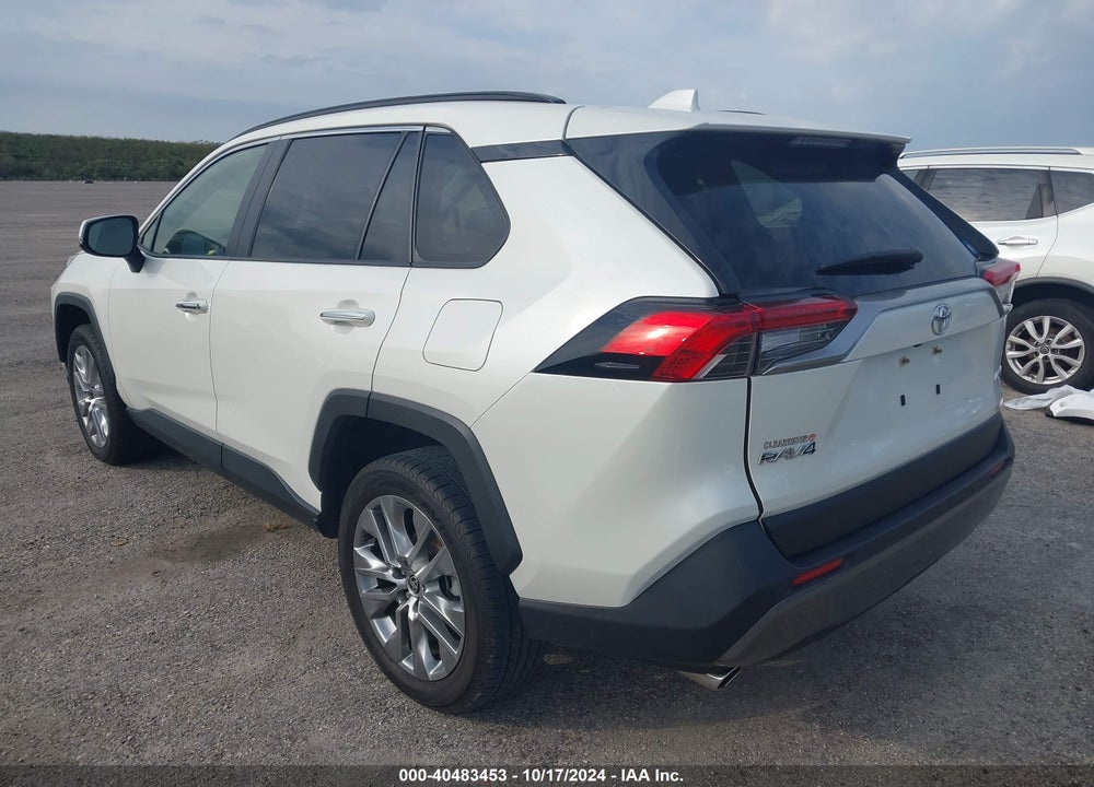 2021 TOYOTA RAV4 VIN: JTMY1RFV2MD083713