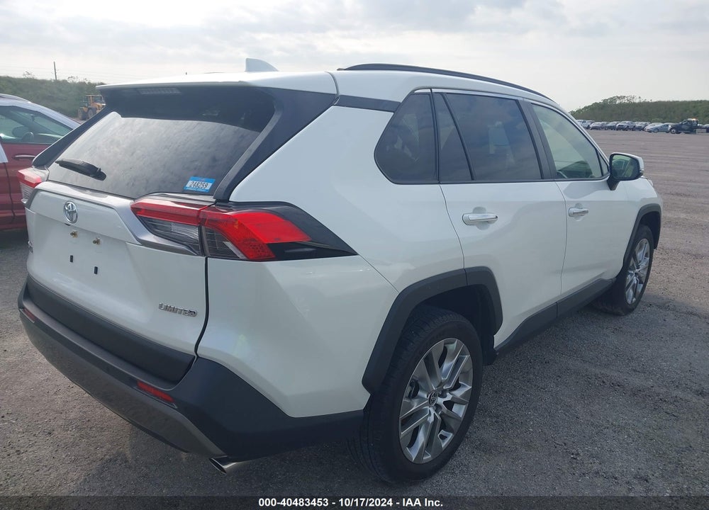 2021 TOYOTA RAV4 VIN: JTMY1RFV2MD083713