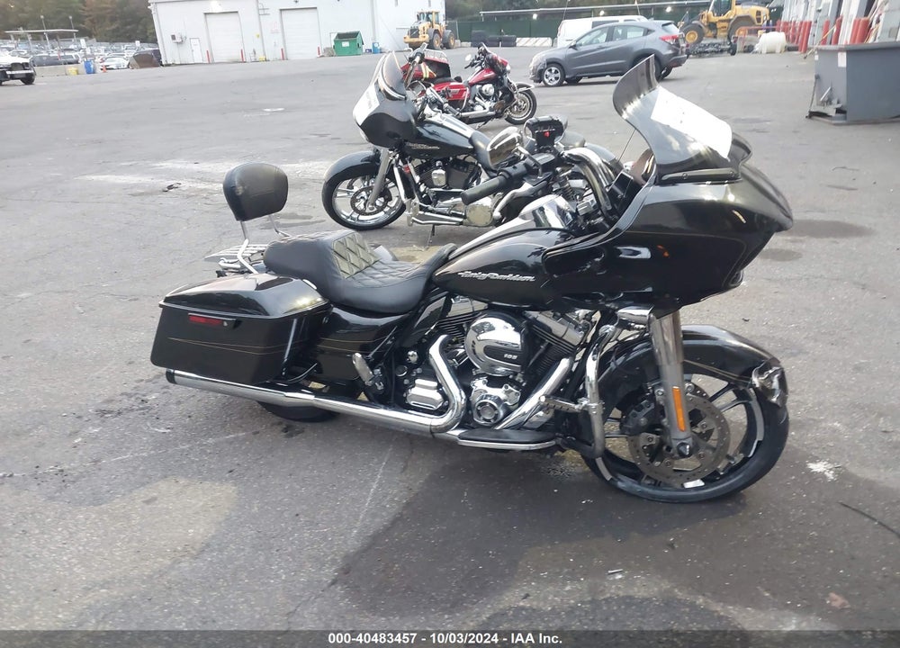 2016 HARLEY-DAVIDSON FLTRXS ROAD GLIDE SPECIAL VIN: 1HD1KTM19GB621897