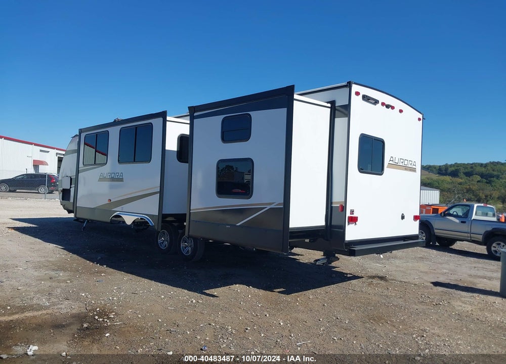 2024 FOREST RIVER AURORA SKY SERIES 34 VIN: 5ZT2ARZB4RX030099