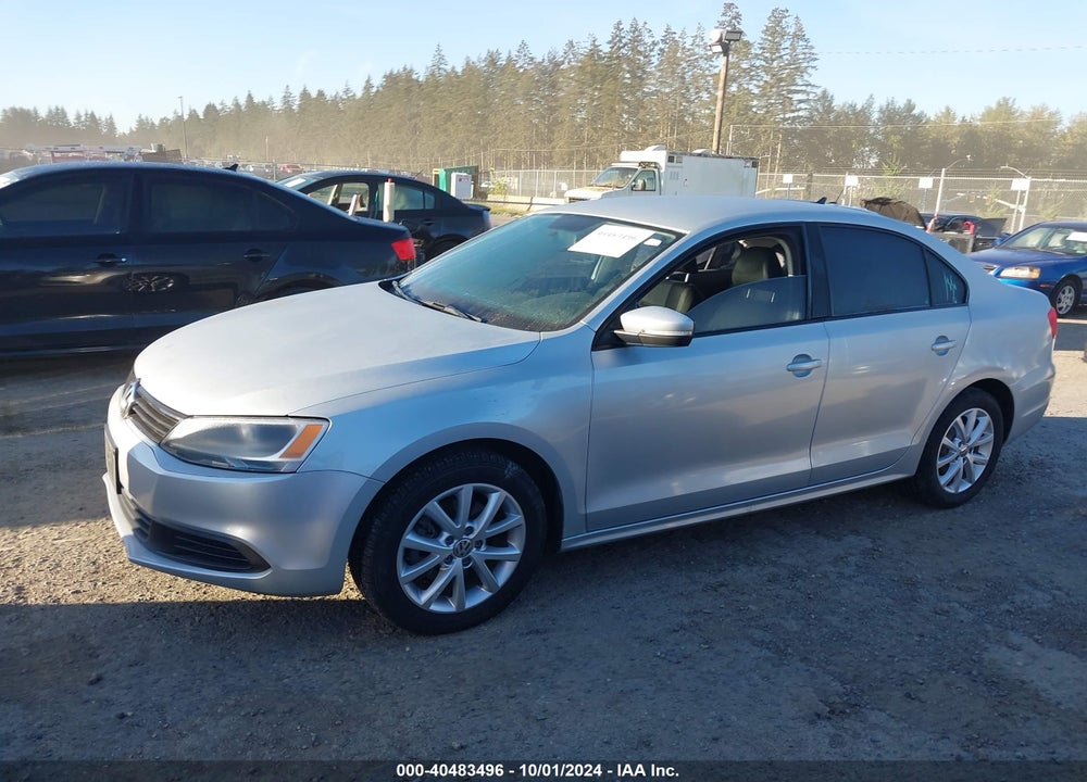 2011 VOLKSWAGEN JETTA 2.5L SE VIN: 3VWDZ7AJ7BM318279