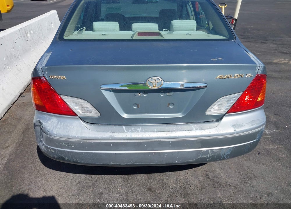 2000 TOYOTA AVALON XL VIN: 4T1BF28B1YU092325