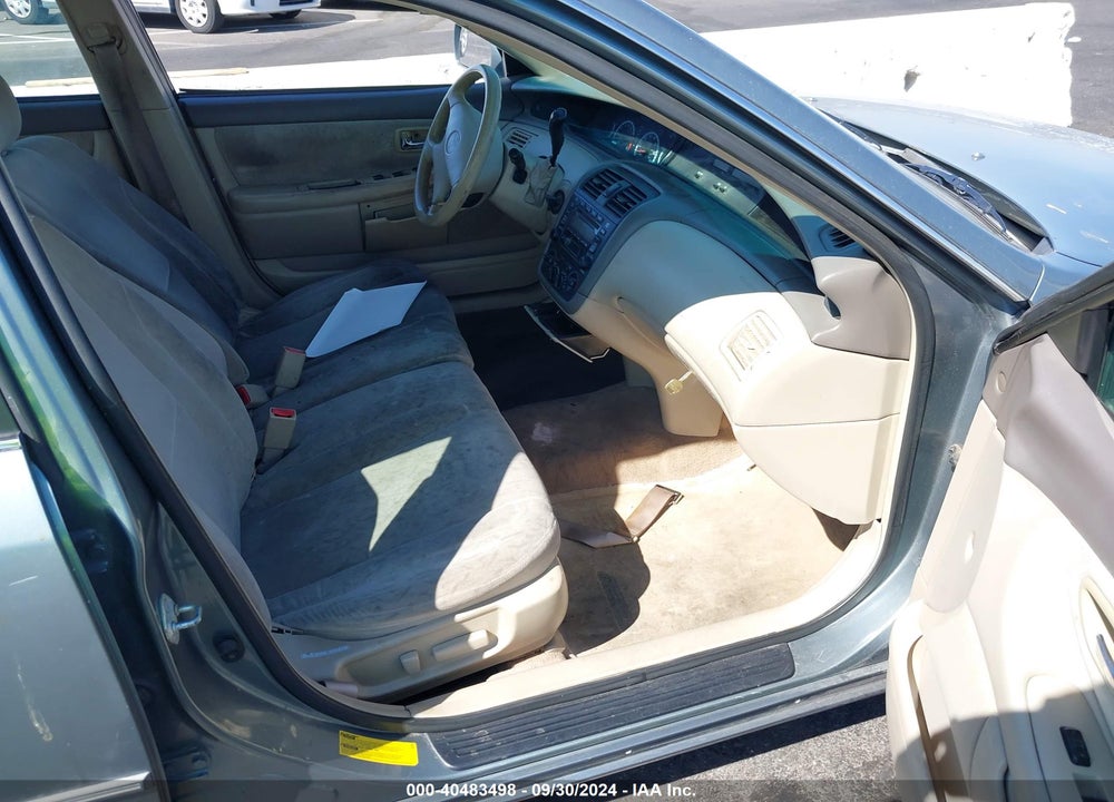 2000 TOYOTA AVALON XL VIN: 4T1BF28B1YU092325