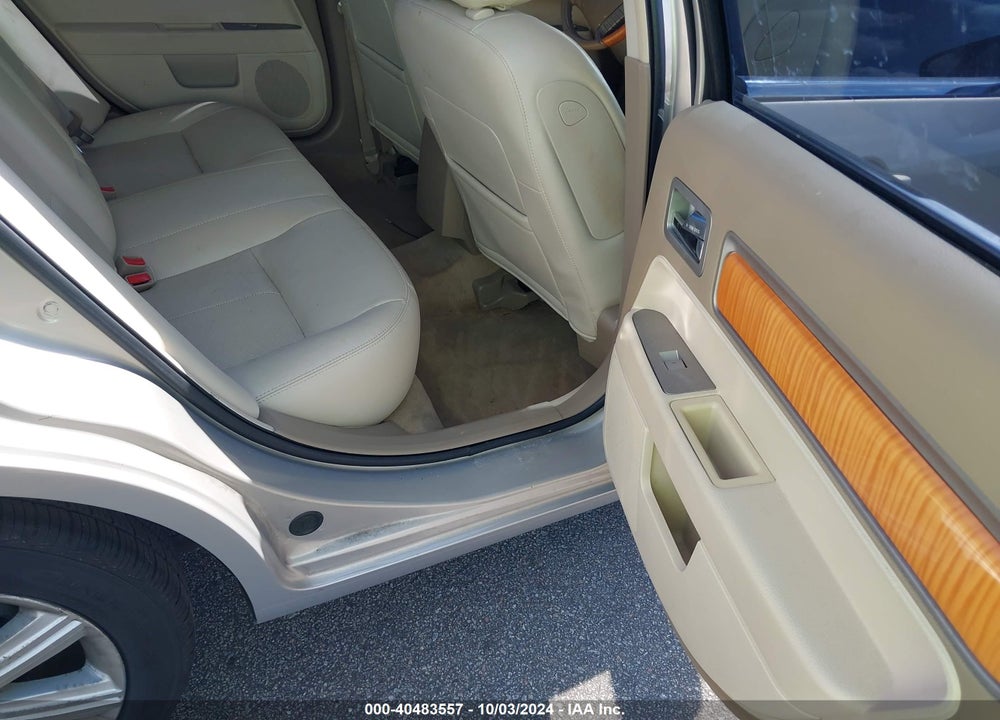 2009 LINCOLN MKZ VIN: 3LNHM26T59R605208