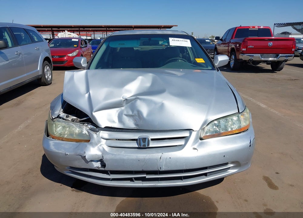 2002 HONDA ACCORD 3.0 EX VIN: 1HGCG16522A065111