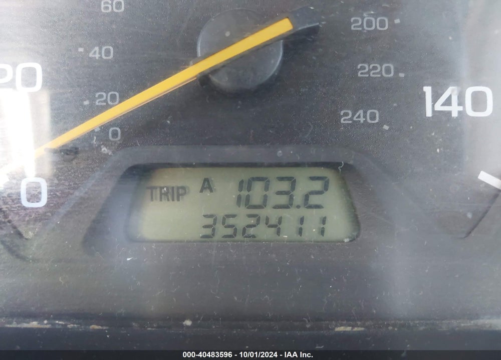 2002 HONDA ACCORD 3.0 EX VIN: 1HGCG16522A065111