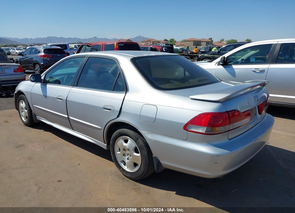 2002 HONDA ACCORD 3.0 EX VIN: 1HGCG16522A065111