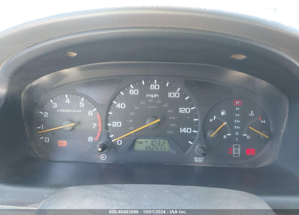 2002 HONDA ACCORD 3.0 EX VIN: 1HGCG16522A065111