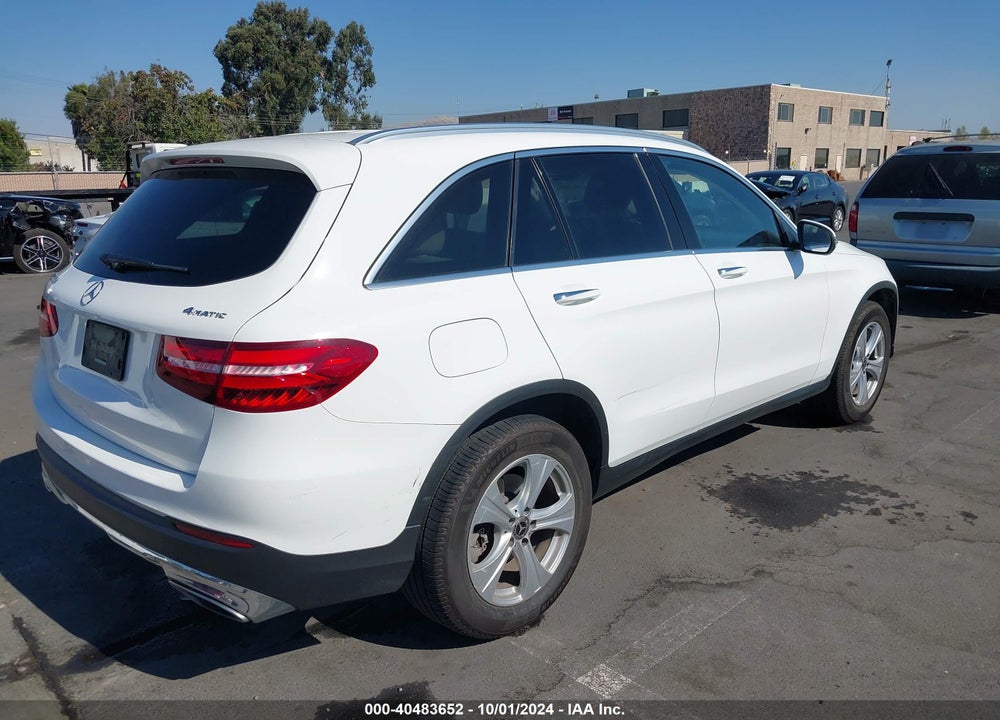 2018 MERCEDES-BENZ GLC 300 4MATIC VIN: WDC0G4KBXJF407981