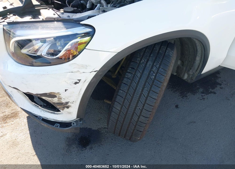 2018 MERCEDES-BENZ GLC 300 4MATIC VIN: WDC0G4KBXJF407981