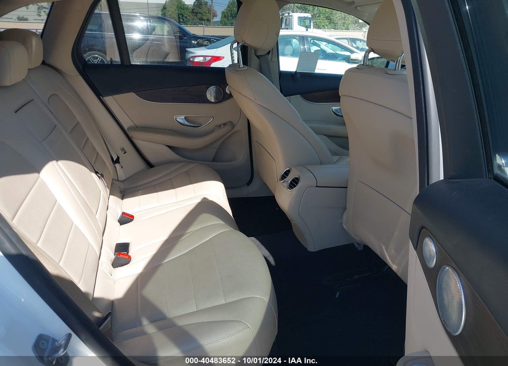2018 MERCEDES-BENZ GLC 300 4MATIC VIN: WDC0G4KBXJF407981