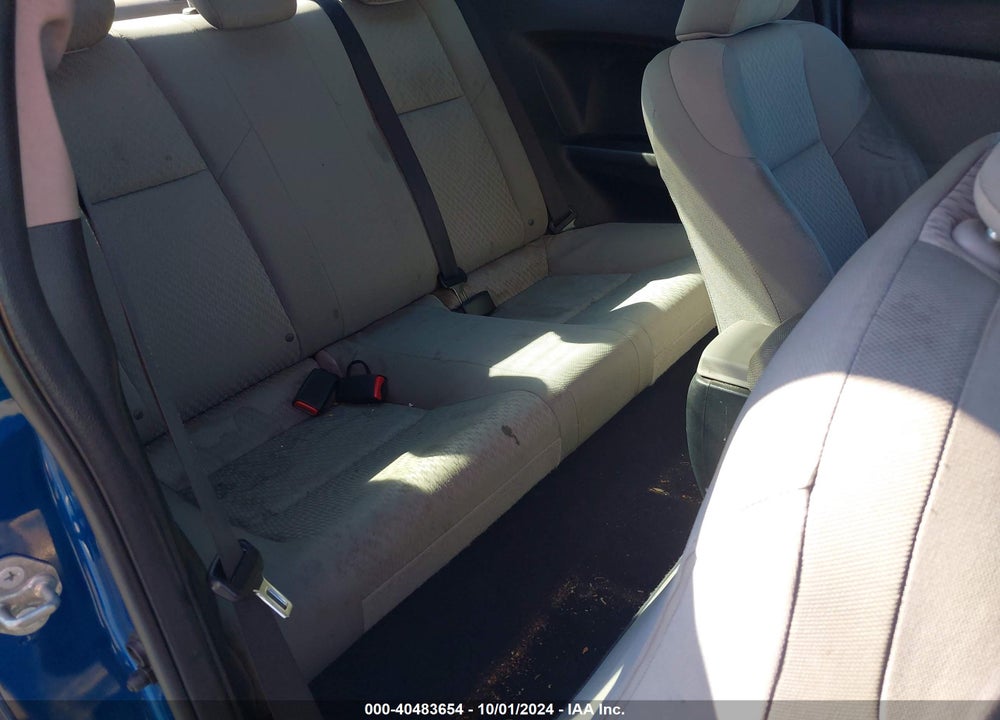 2015 HONDA CIVIC LX VIN: 2HGFG3B5XFH507851